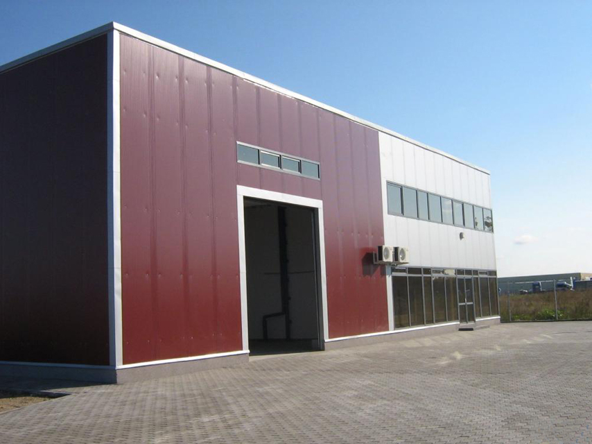 Pre Engineered Warehouse