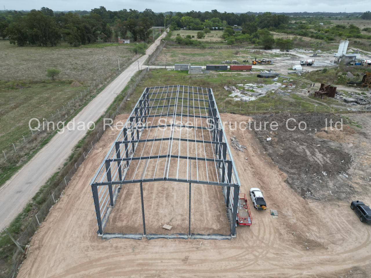 pre-engineered steel warehouse