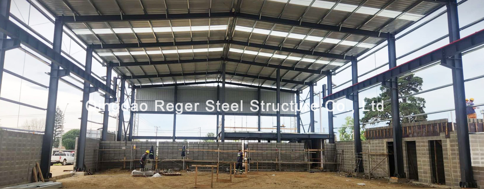 Steel Factory Building with Mezzanine Office in Uruguay (5).jpg