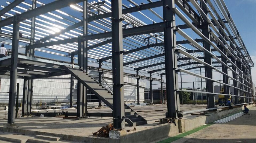 Malaysia Frame of Steel Structure Prefab Warehouse and Office